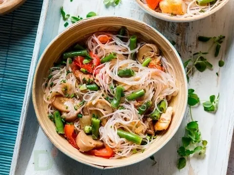 Фетучини Ширатаки Shirataki со шпинатом без углеводов и глютена 340гр